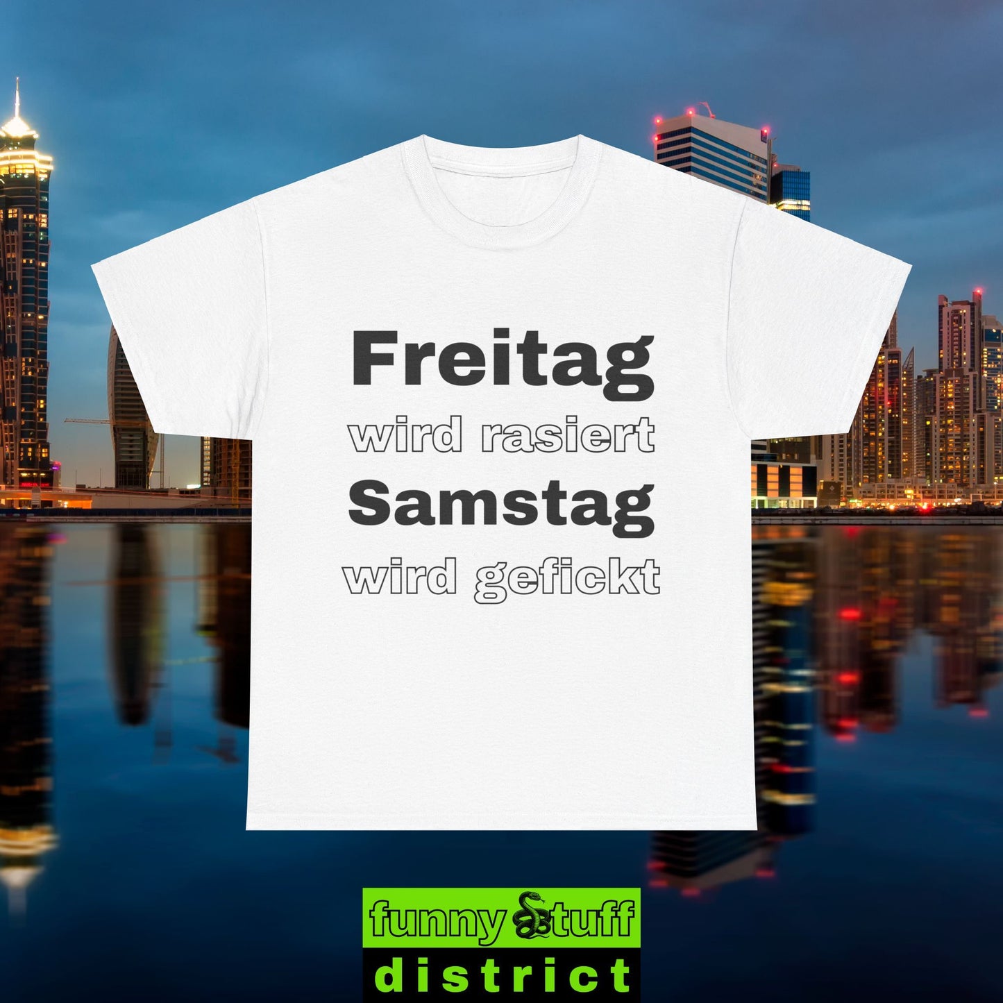 T-Shirt Baumwolle in weiß von vorne Motiv Freitag wird…